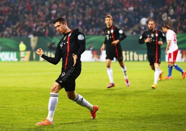 亚博-莱万多夫斯基连续五场比赛得分超过挺进下一轮，公牛挑战极限！的简单介绍