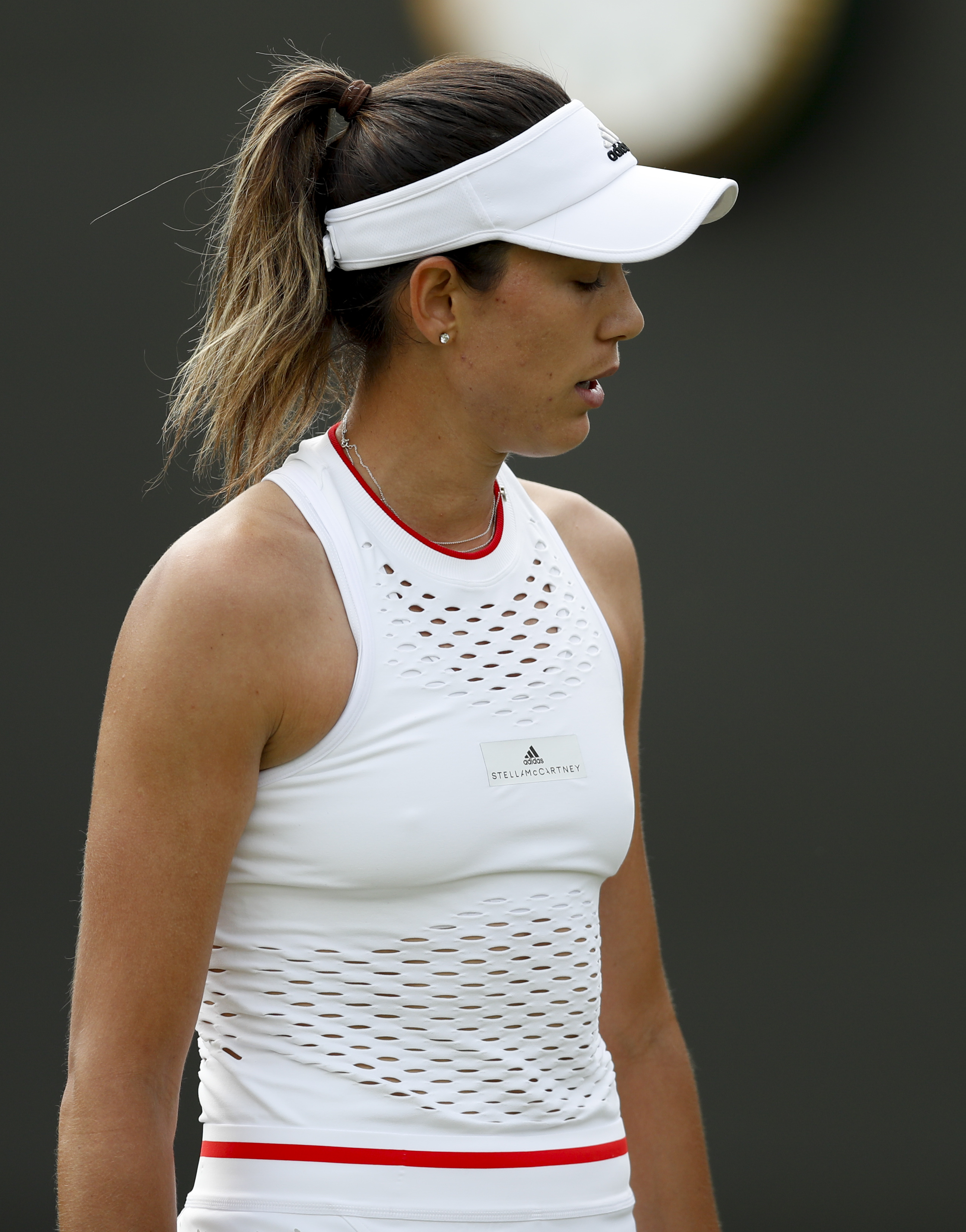 YABO-穆古鲁扎迎来七赛季高光表现，澳大利亚队球迷沸腾！的简单介绍